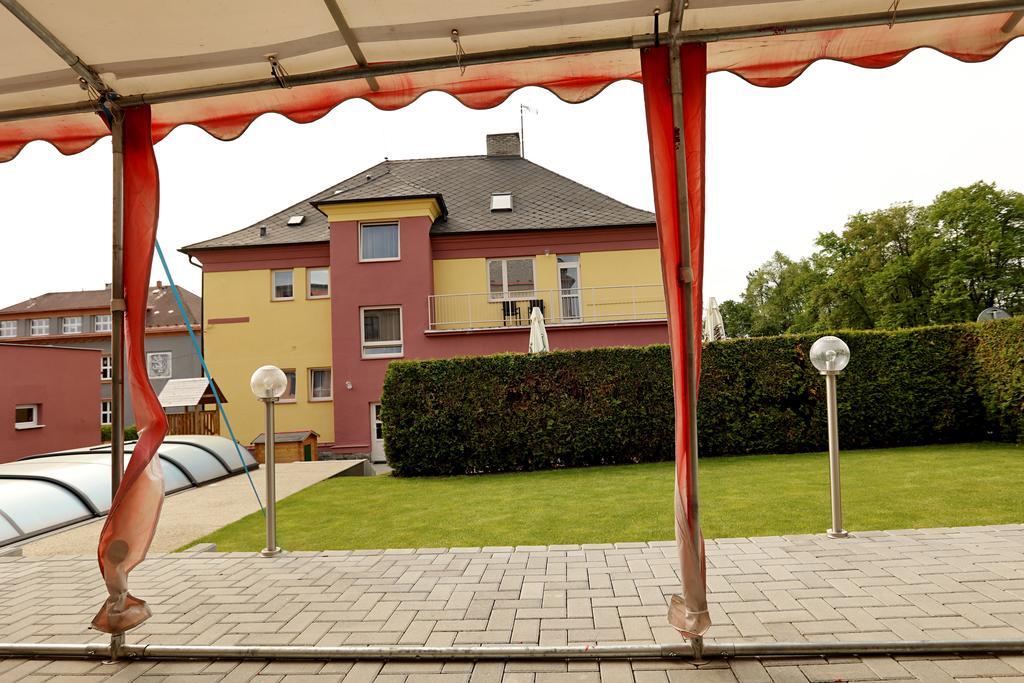 Pension Viola Domazlice Exterior photo